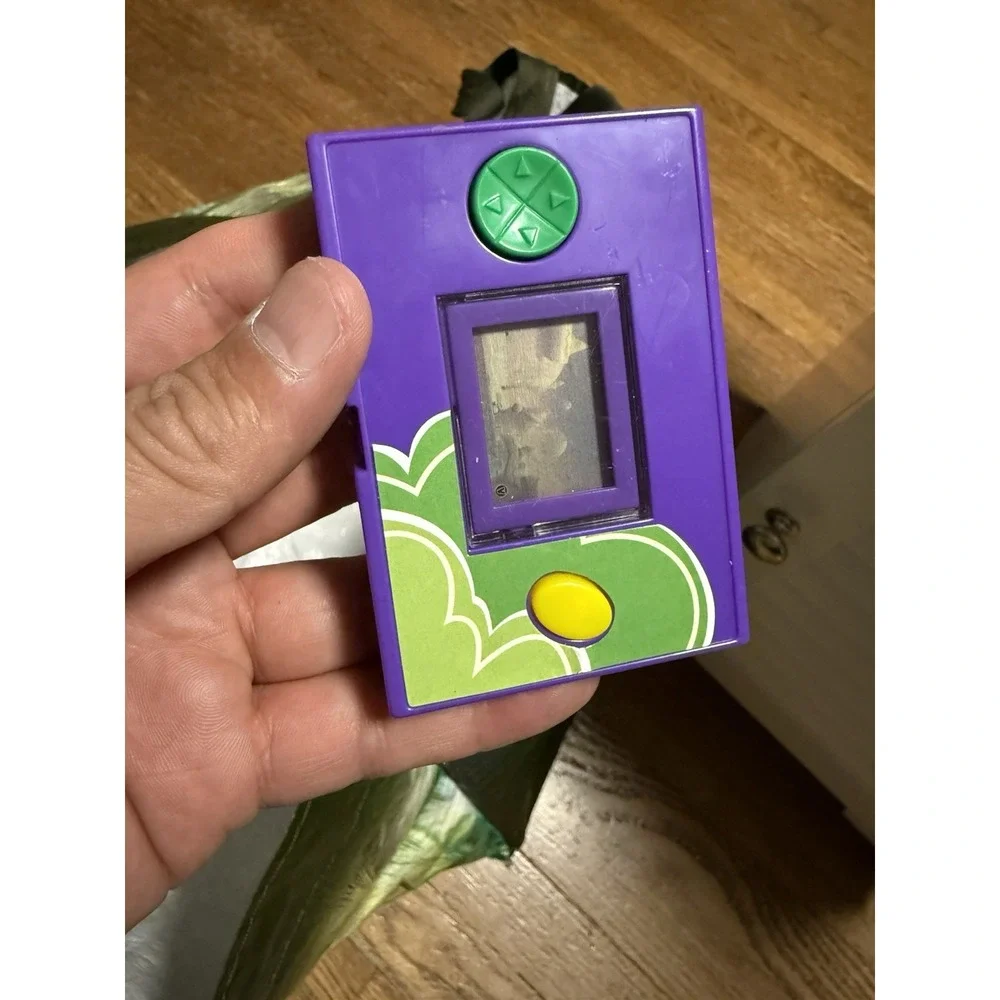 Vintage Spyro Dragon Electronic Mini Game Works , Missing Cover